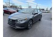 $20893 : Nissan Versa 2025 SV 4dr Sed thumbnail