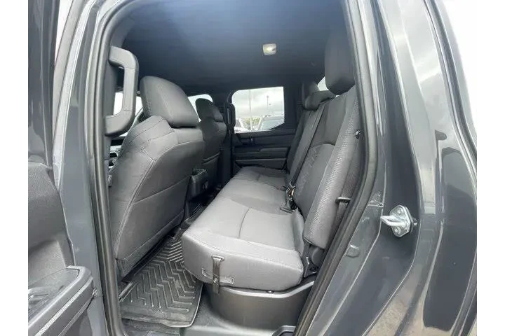 $33859 : Toyota Tacoma 2024 4x2 SR 4d image 5