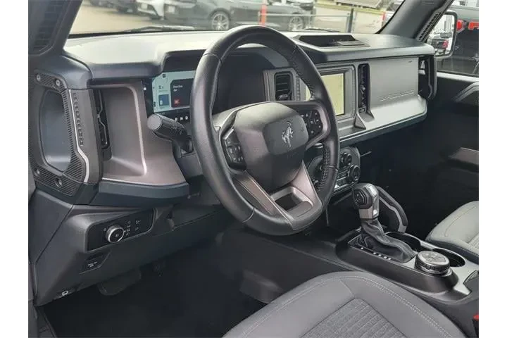 $40000 : Ford Bronco 2023 4x4 Outer B image 6