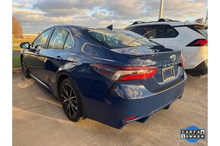 $27926 : Toyota Camry 2023 SE 4dr Sed image 6