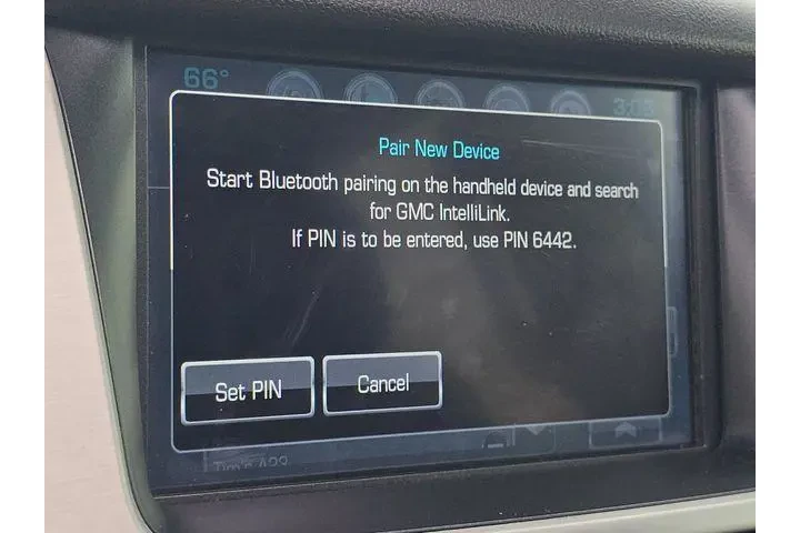 $26835 : GMC Yukon 2018 4x4 SLT 4dr S image 6