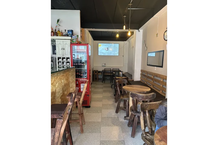 Este es tu negocio: Café Bar image 3