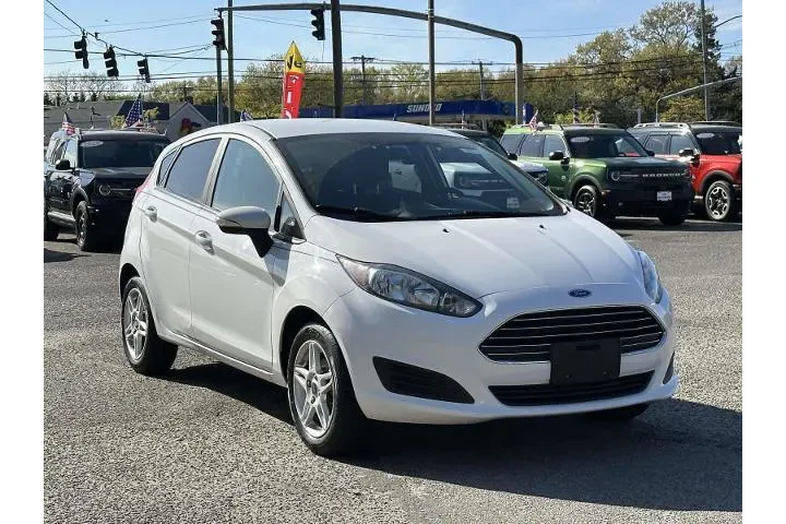 $7800 : Ford Fiesta 2019 SE 4dr Hatc image 4