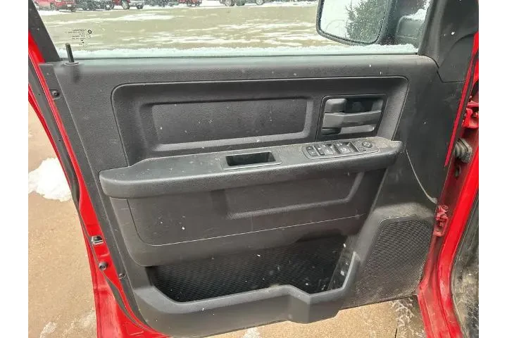 $21900 : Ram 1500 Classic 2022 4x4 Tr image 9