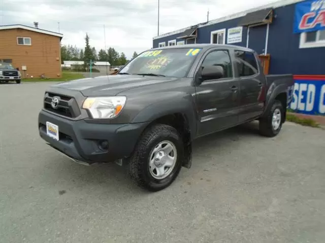 $26850 : 2014 Tacoma V6 image 3