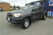 $26850 : 2014 Tacoma V6 thumbnail