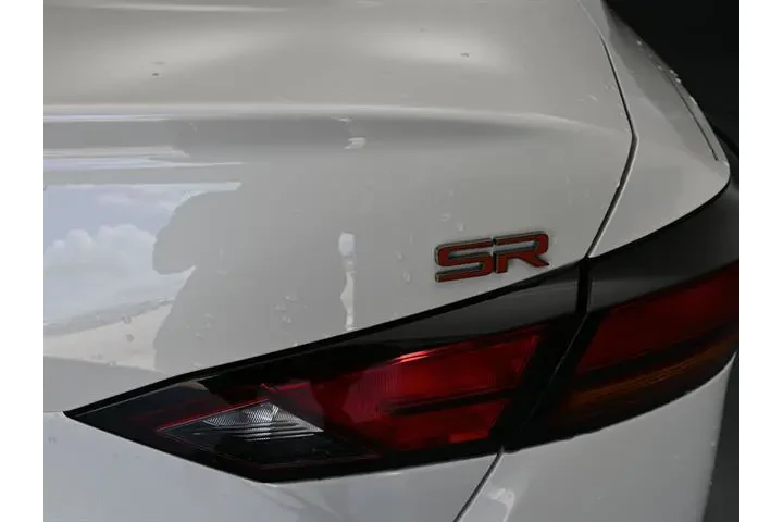 $35991 : Nissan Altima 2025 2.5 SR 4d image 5