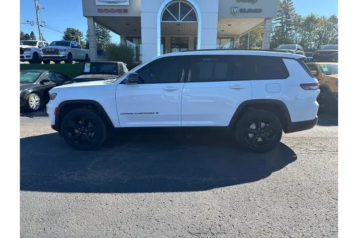 $37988 : Jeep Grand Cherokee L 2023 4 image 4
