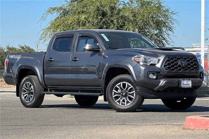 $35994 : Tacoma TRD Sport image 2