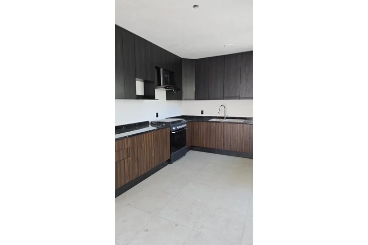 $30000 : FRACC. RESIDENCIAL ITALIA image 9