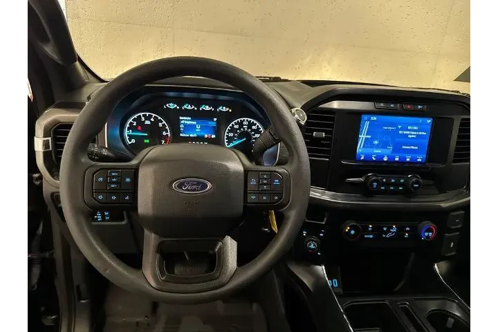 $36000 : Ford F-150 2023 4x4 XL 4dr S image 5