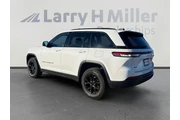 Jeep Grand Cherokee 2024 4x4 thumbnail