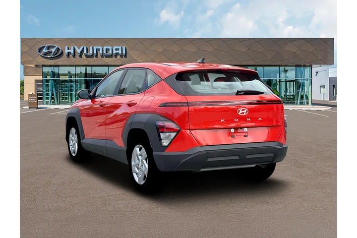 $28035 : Hyundai KONA 2026 SE 4dr SUV image 5