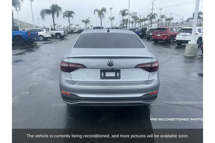 $17795 : Volkswagen Jetta 2024 SE 4dr image 5