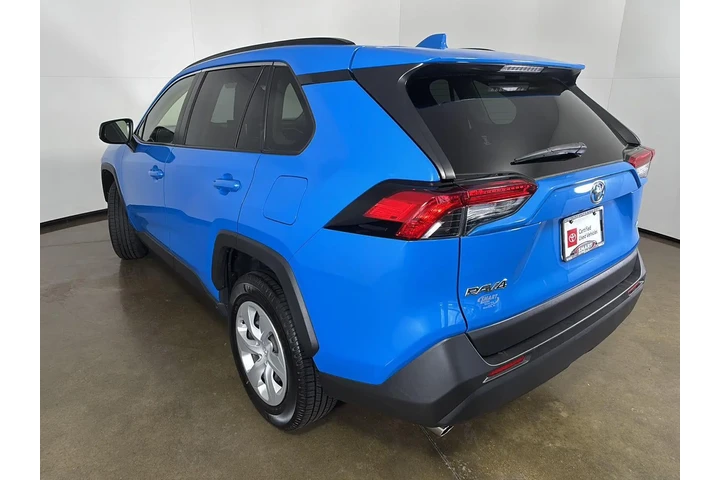$20000 : Silver Certified 2020 RAV4 LE image 10