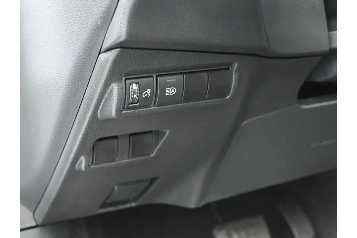 $19991 : Toyota Corolla Cross 2023 LE image 10