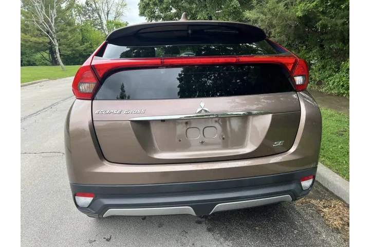$11997 : 2020 Eclipse Cross SE image 6