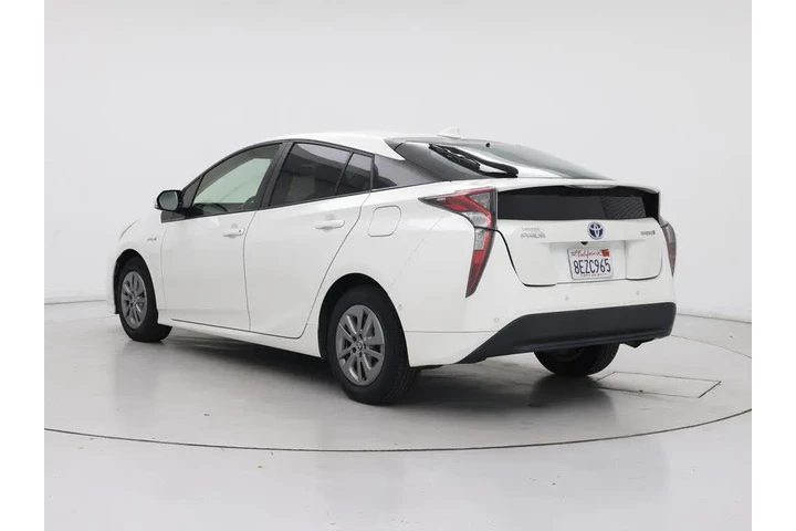 $19998 : Toyota Prius 2018 One 4dr Ha image 2