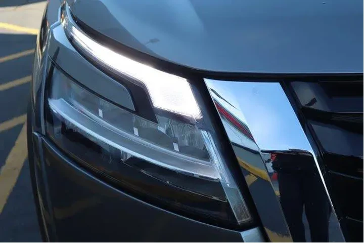 $25064 : Nissan Pathfinder 2022 AWD S image 9