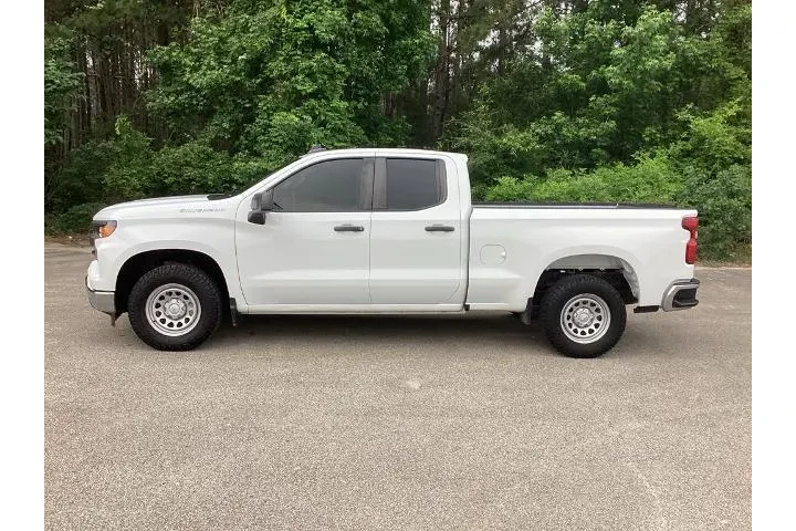 $21850 : Chevrolet Silverado 1500 202 image 6