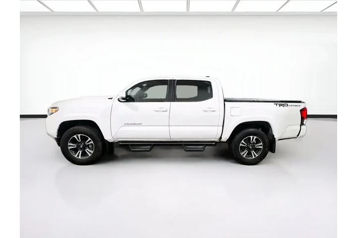 $26249 : Toyota Tacoma 2018 4x2 TRD S image 6