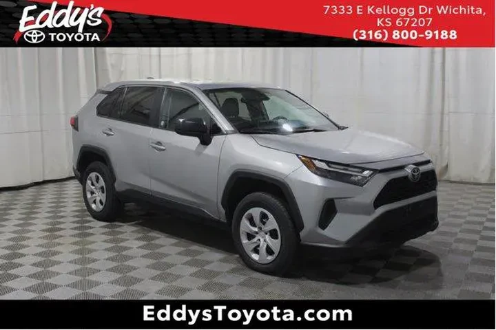 $30998 : Toyota RAV4 2024 AWD LE 4dr image 1