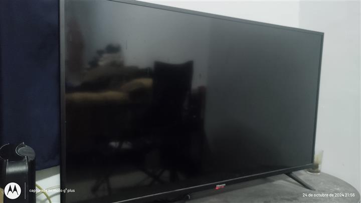 $2200 : TV LED Hisense 40H3F 40" FHD image 4