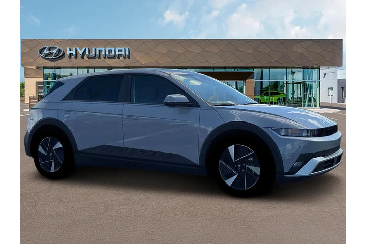 $29999 : Hyundai IONIQ 5 2026 SE Stan image 10