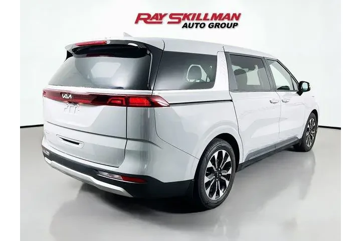 $35988 : Kia Carnival 2024 EX 4dr Min image 9