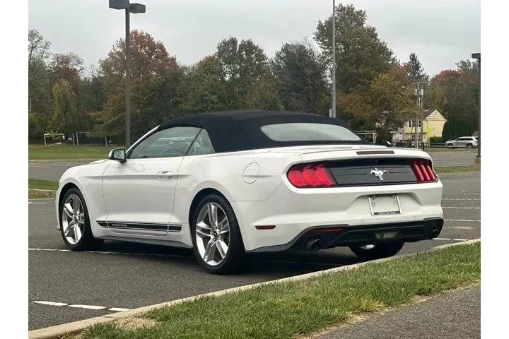 $22995 : Ford Mustang 2020 EcoBoost P image 7