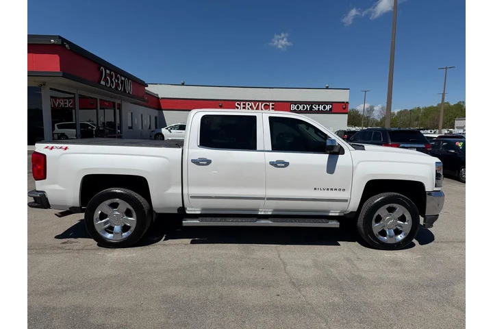 $17980 : 2016 Silverado 1500 4WD Crew image 1