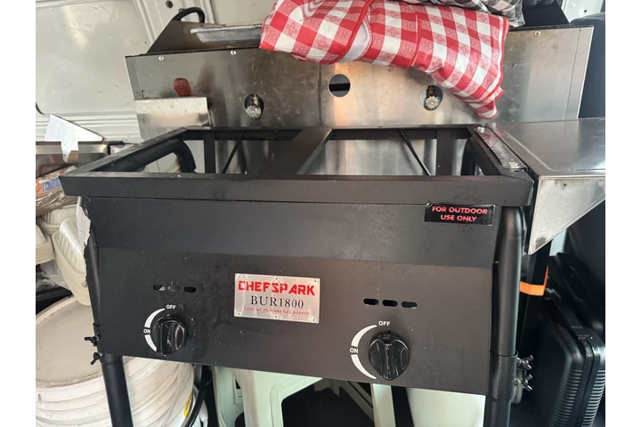 $6000 : Vendo van en buen estado image 6