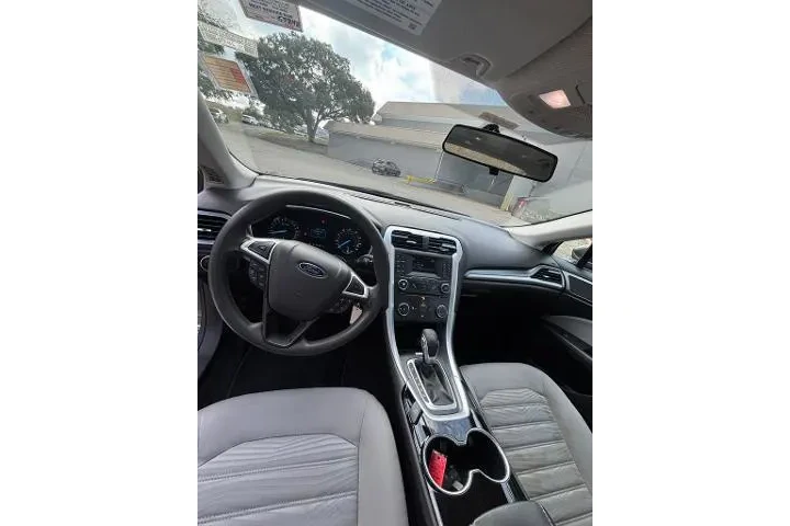 $12911 : Ford Fusion 2016 S 4dr Sedan image 8