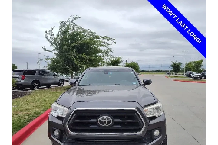 $28895 : Toyota Tacoma 2021 4x4 TRD P image 2