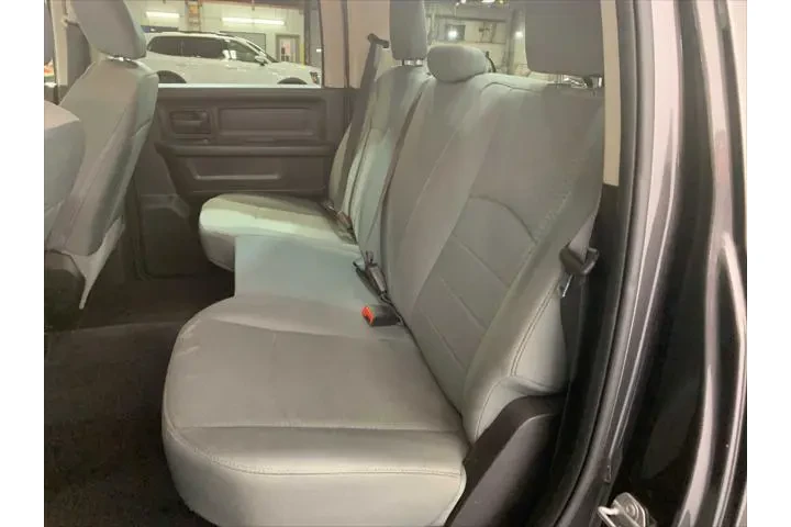 $24989 : Ram 1500 Classic 2020 4x4 Tr image 6