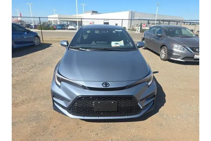 $29900 : Toyota Corolla 2026 SE 4dr S image 2