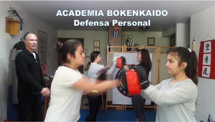 Clases de defensa personal image 1