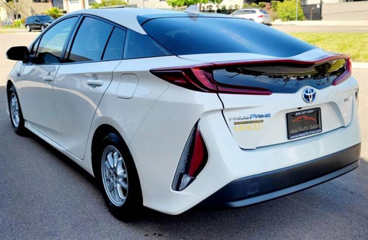 $19950 : 2020 Prius Prime XLE image 4