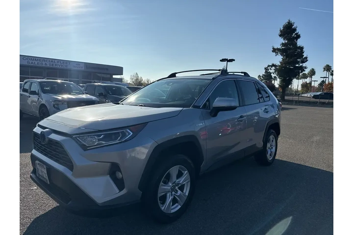 $19999 : Toyota RAV4 Hybrid 2019 AWD image 1