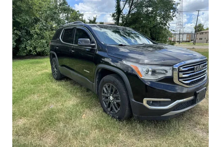 2019 GMC Acadia SLT-1 image 3
