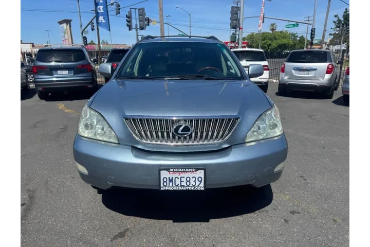 $6498 : 2005 RX 330 image 4