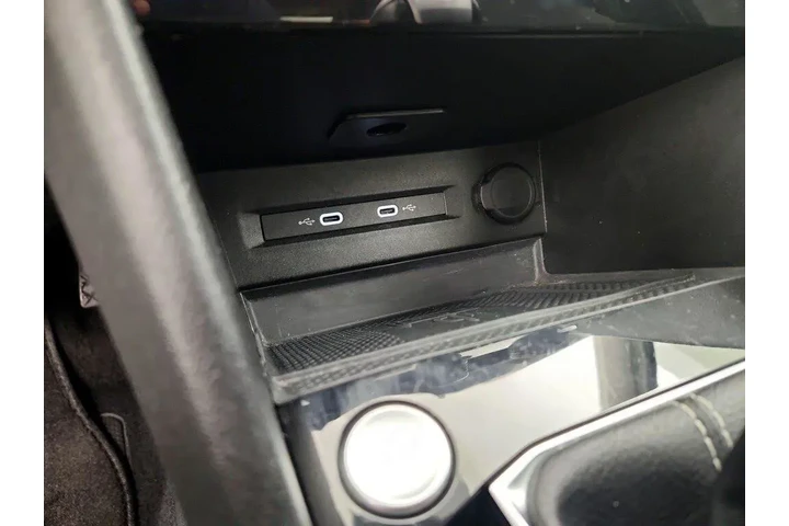 $19998 : Volkswagen Taos 2024 SE 4dr image 10