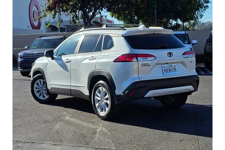 $23800 : Toyota Corolla Cross 2022 LE image 7