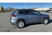 $25249 : Toyota Corolla Cross 2023 AW thumbnail