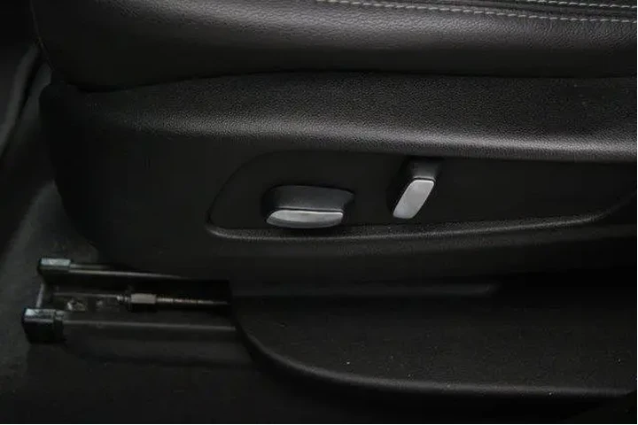 $18949 : Cadillac XT5 2020 Luxury 4dr image 8