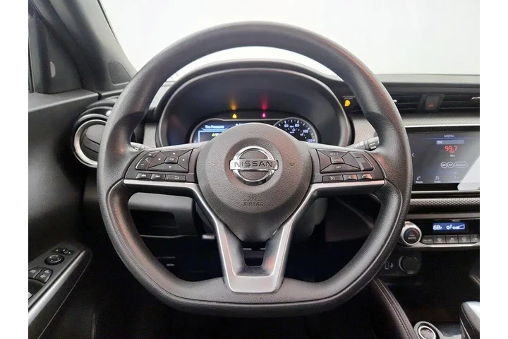 $15998 : Nissan Kicks 2019 SV 4dr Cro image 10
