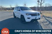 $16500 : PRE-OWNED 2017 JEEP GRAND CHE thumbnail