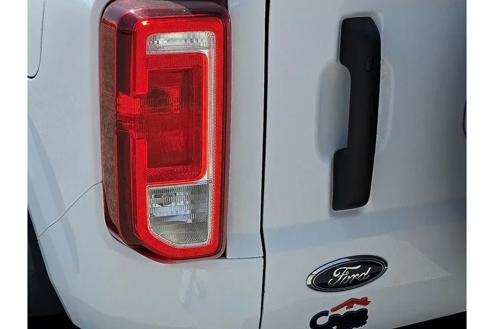 $39995 : Ford Bronco 2025 4x4 Big Ben image 10