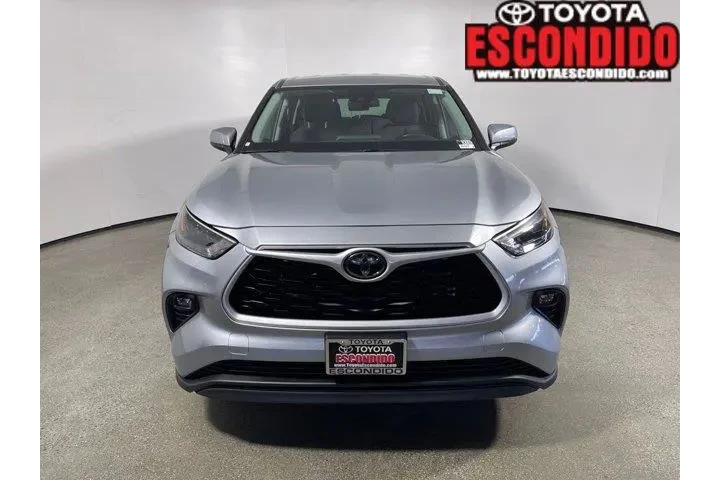 $38487 : Toyota Highlander 2025 LE 4d image 8