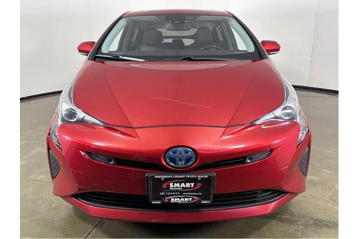 $14074 : 2018 Prius Four image 10